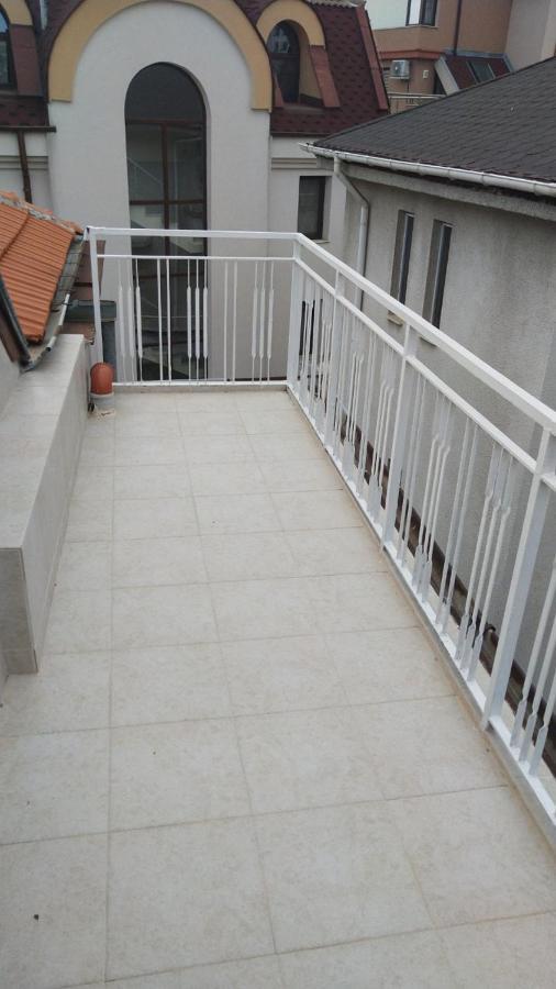 Самостоятелен Етаж От Къща За Гости Chaskowo Exterior foto